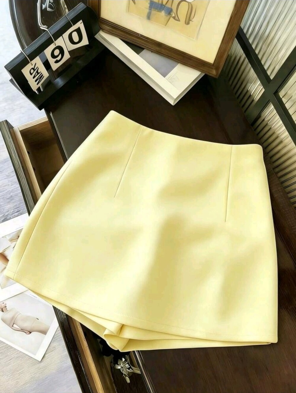 Franclia Metal Button Design Split Hem Skorts - Picture 2 of 5